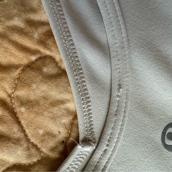 Lululemon Align Crop Tee Shirt Size 6 - Picture 3 of 4